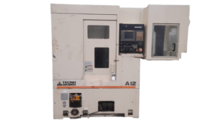 CNC TURNING CENTER WITH LIVE TOOL